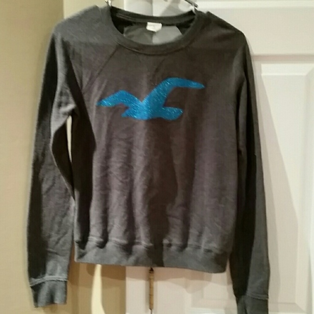 Dark grey sweatshirt from Hollister, size small